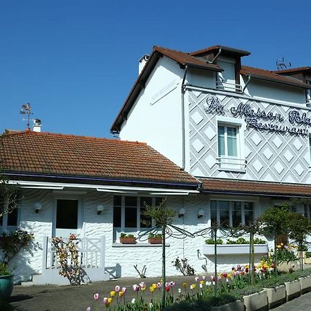 Hotel Restaurant Maison Blanche Rungis Kültér fotó