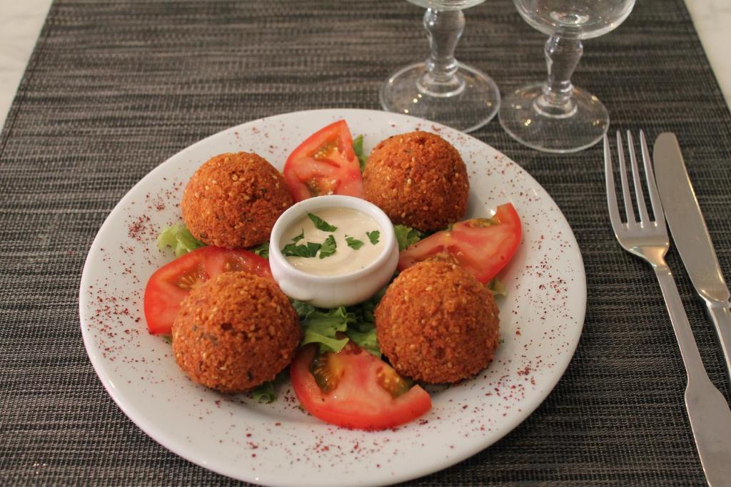 Hotel Restaurant Maison Blanche Rungis Kültér fotó