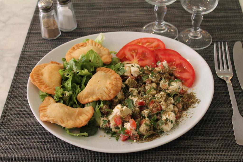 Hotel Restaurant Maison Blanche Rungis Kültér fotó