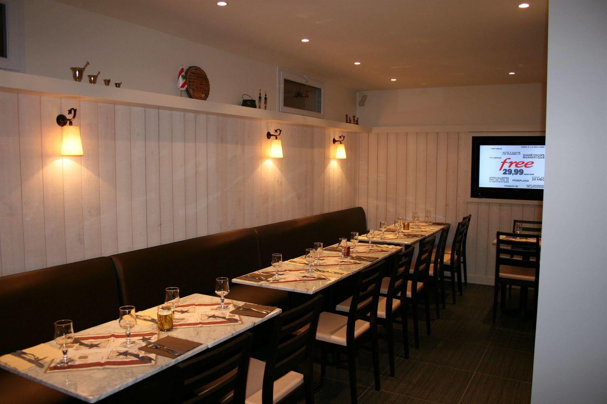 Hotel Restaurant Maison Blanche Rungis Kültér fotó
